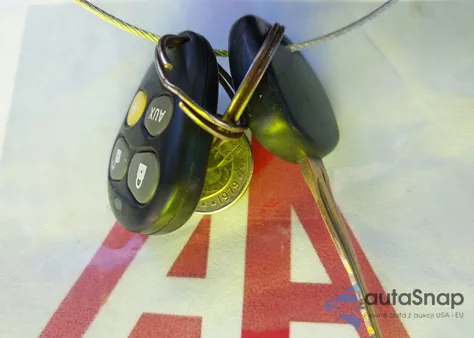 2014 Toyota Camry L z USA, uszkodzony, nr VIN 4T1BF1FK0EU817180